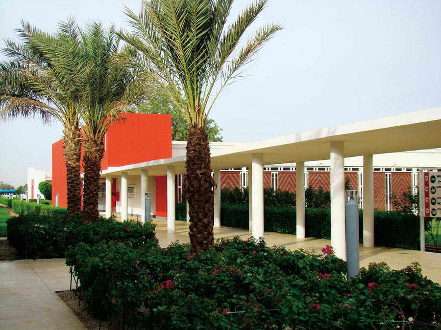 emergency-sudan-centro-salam-esterno_0